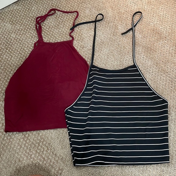 🎉B2GO free🎉 Halter Crop Tops - Picture 1 of 3